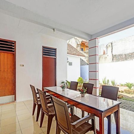 Oyo 90344 Wijayanti Otel Banyuwangi  Dış mekan fotoğraf