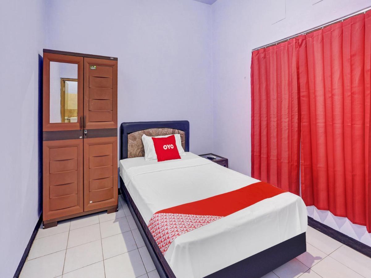 Oyo 90344 Wijayanti Otel Banyuwangi  Dış mekan fotoğraf