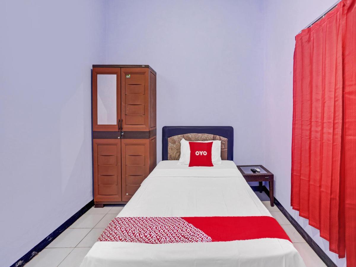 Oyo 90344 Wijayanti Otel Banyuwangi  Dış mekan fotoğraf