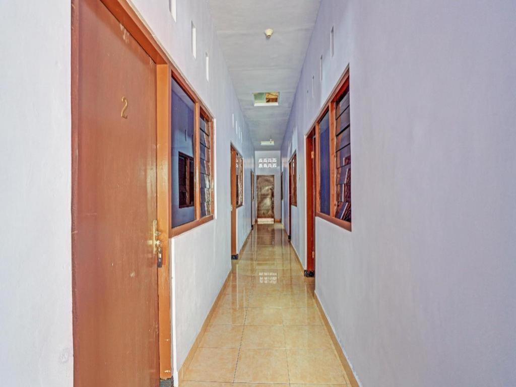 Oyo 90344 Wijayanti Otel Banyuwangi  Dış mekan fotoğraf